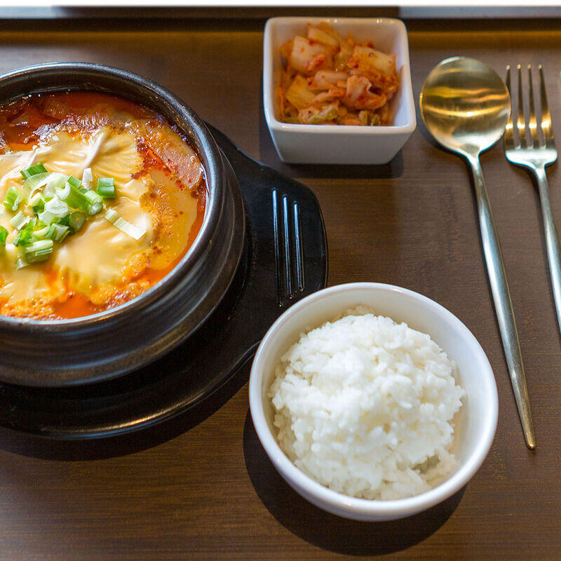 Budae Jjigae (Army Base Stew) 부대찌개