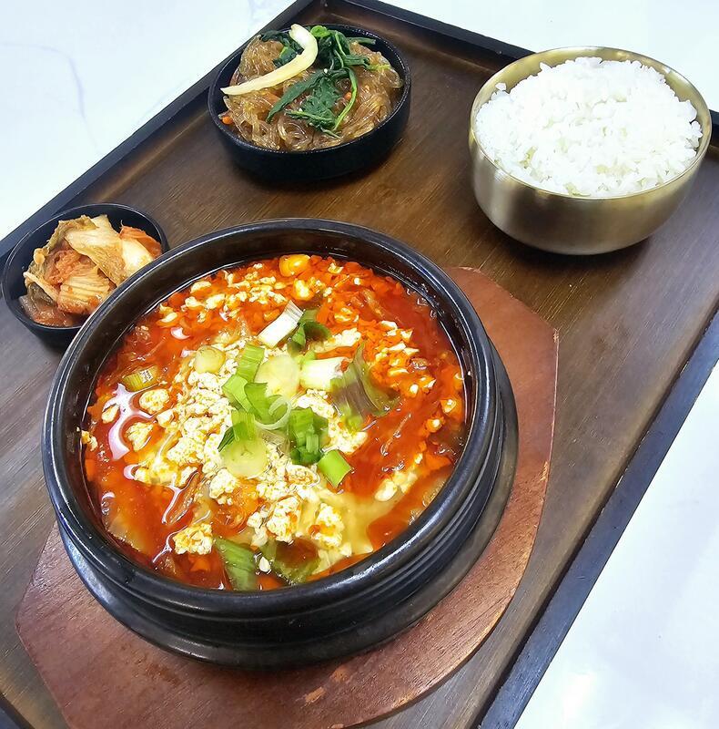 Soon Doo Boo Guk Bop 순두부 국밥